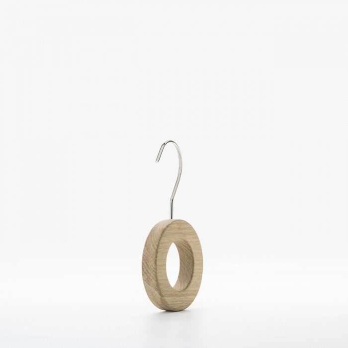 Anello porta cravatte-foulard in legno di rovere naturale 2